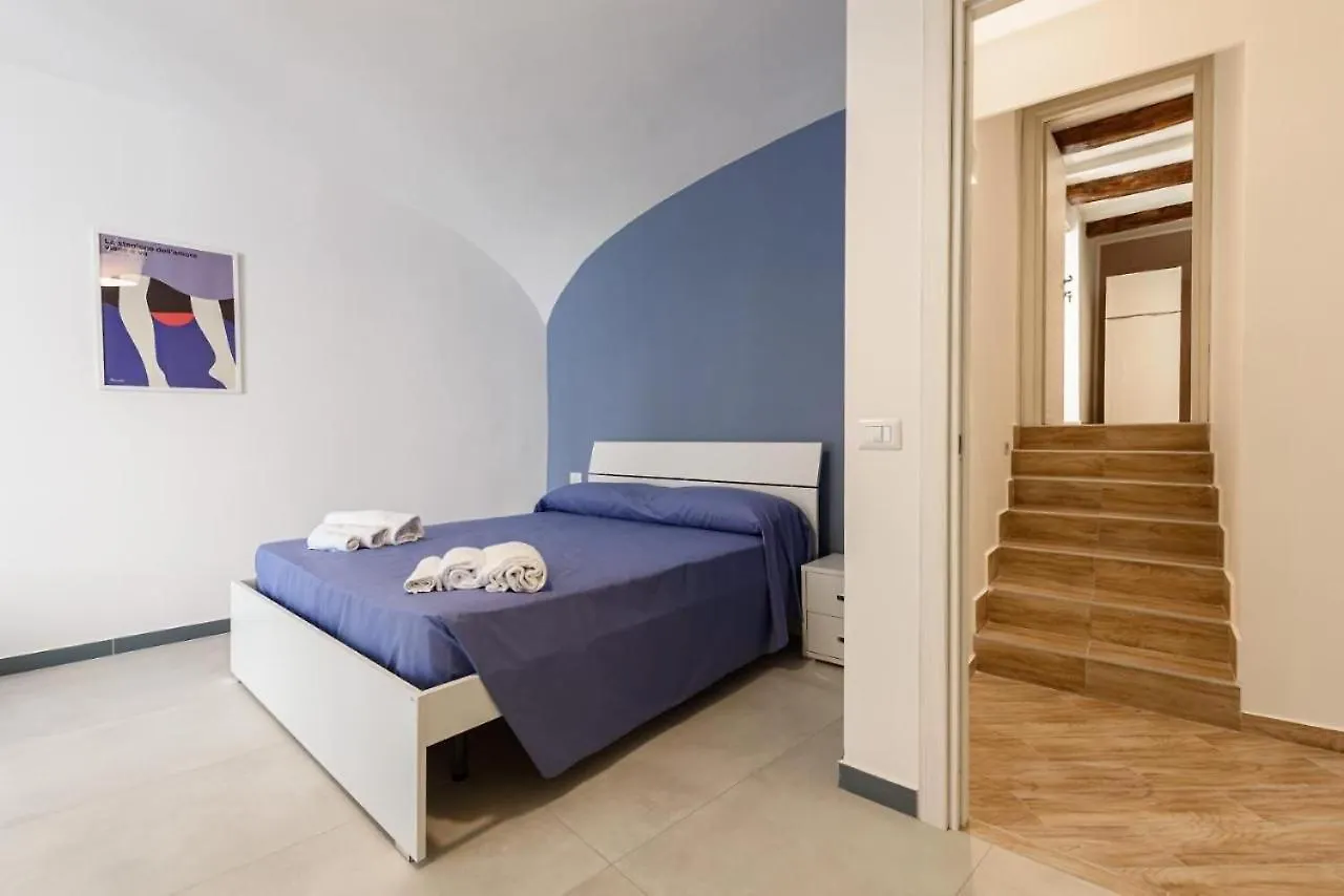 Donna Sofi Bed & Breakfast Naples Italy
