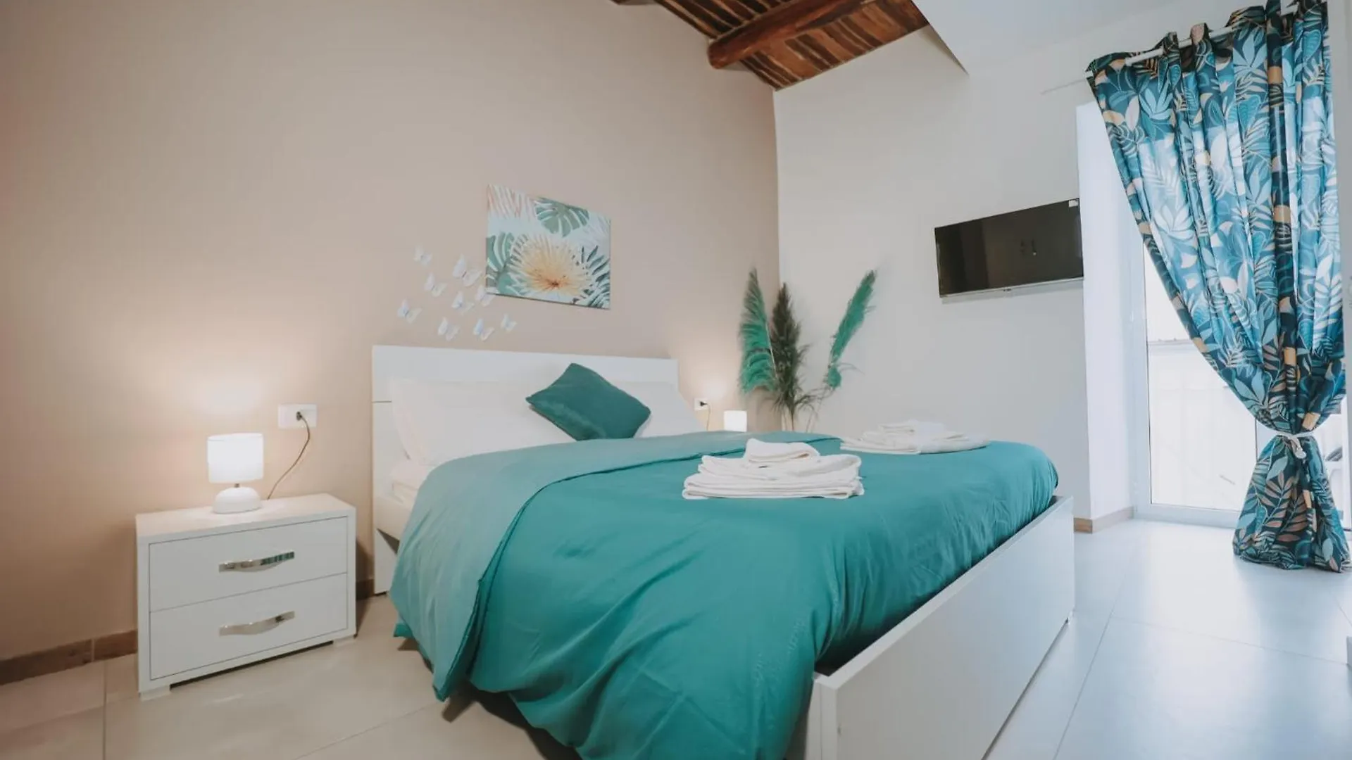 Donna Sofi Bed & Breakfast Naples