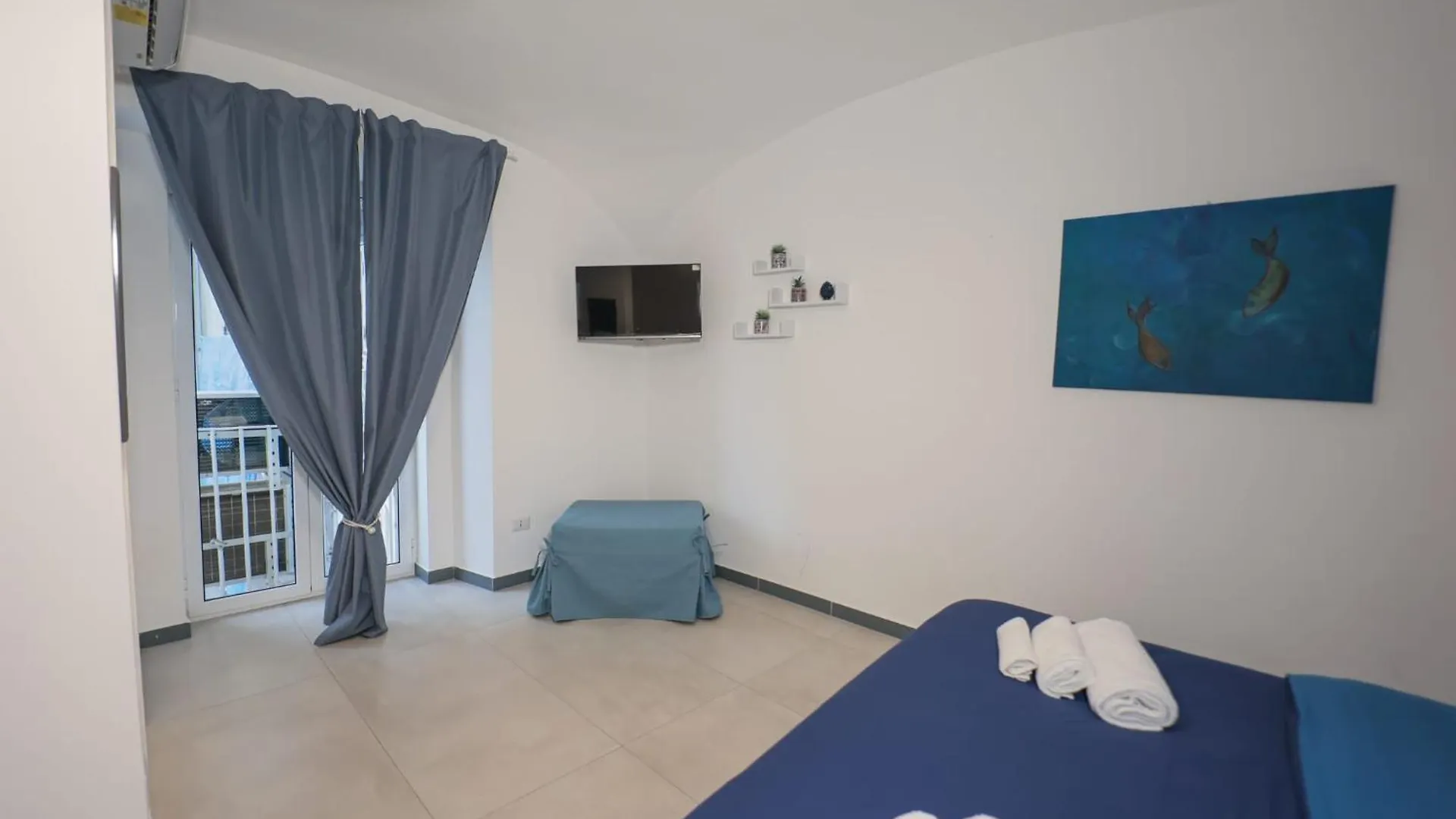 Donna Sofi Bed & Breakfast Naples Italy